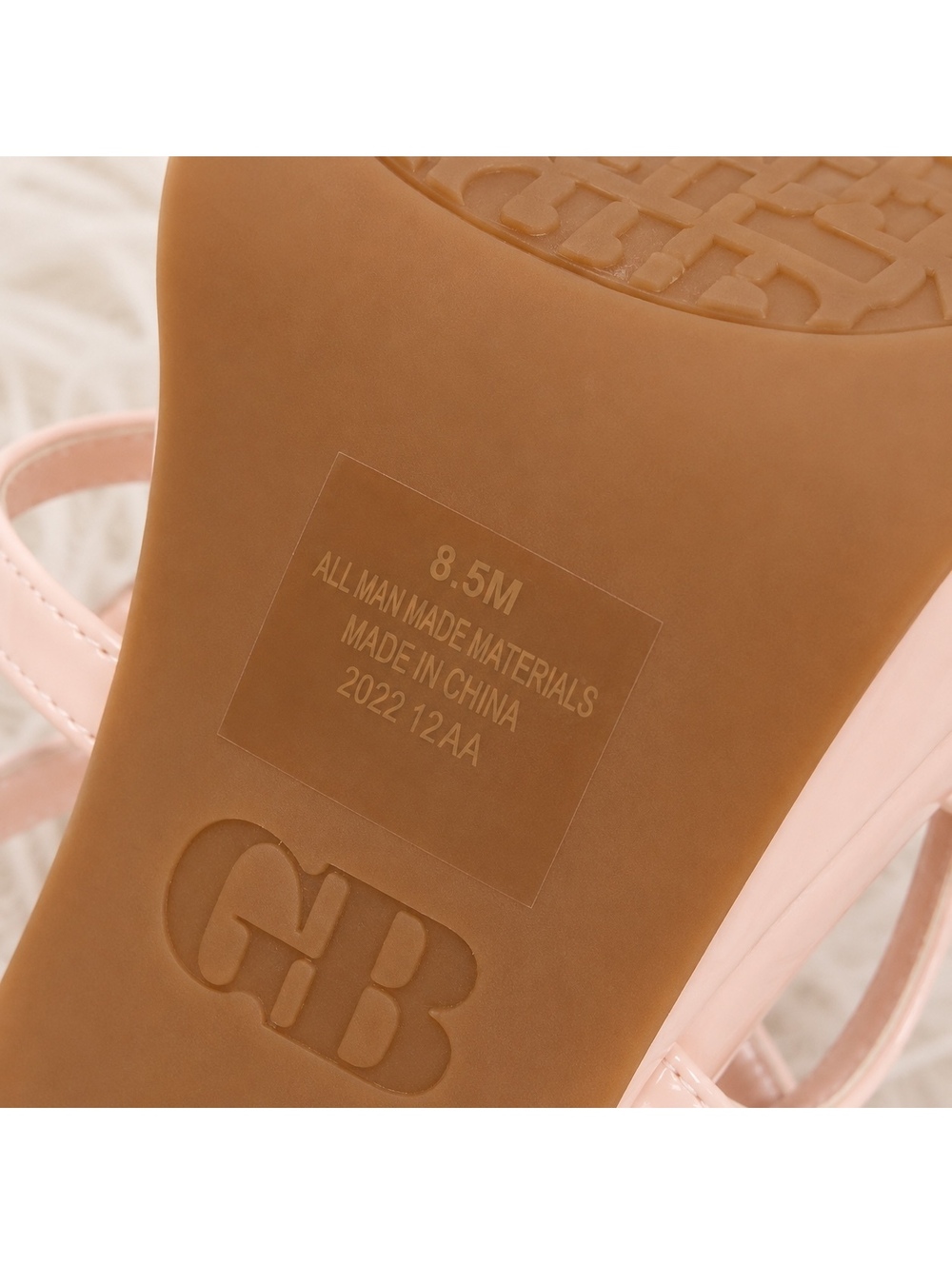 Gianni Bini GB “The Heart” Rhinestone Heart Platform Thong Heeled Sandals Pink - Picture 13 of 13